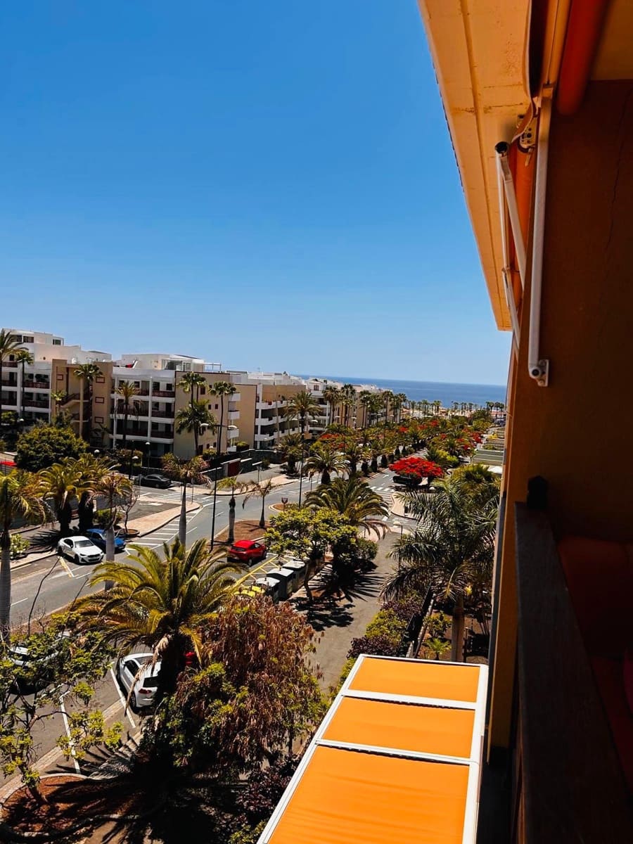 1 bedroom Apartment for sale in Palm-Mar with pool garage - € 279,000 (Ref: 9107673)