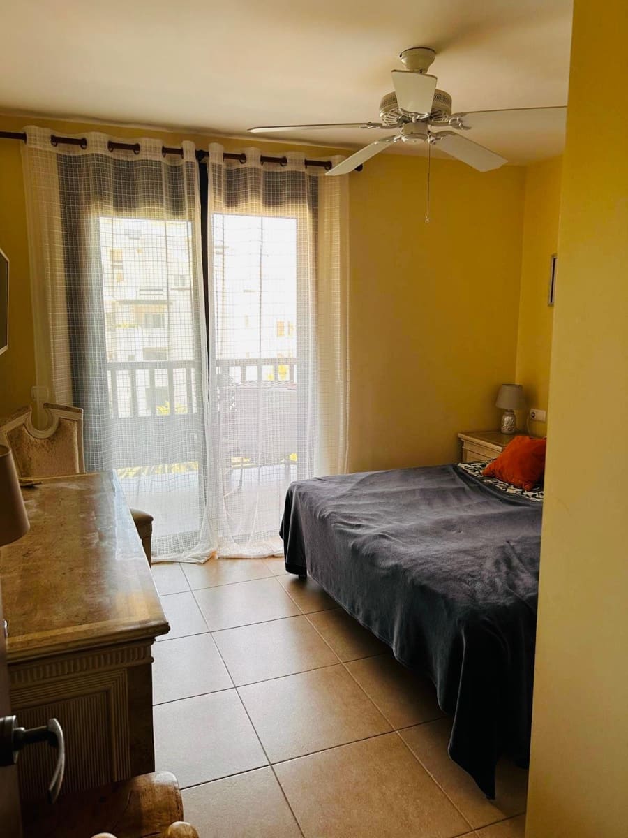 1 bedroom Apartment for sale in Palm-Mar with pool garage - € 279,000 (Ref: 9107673)