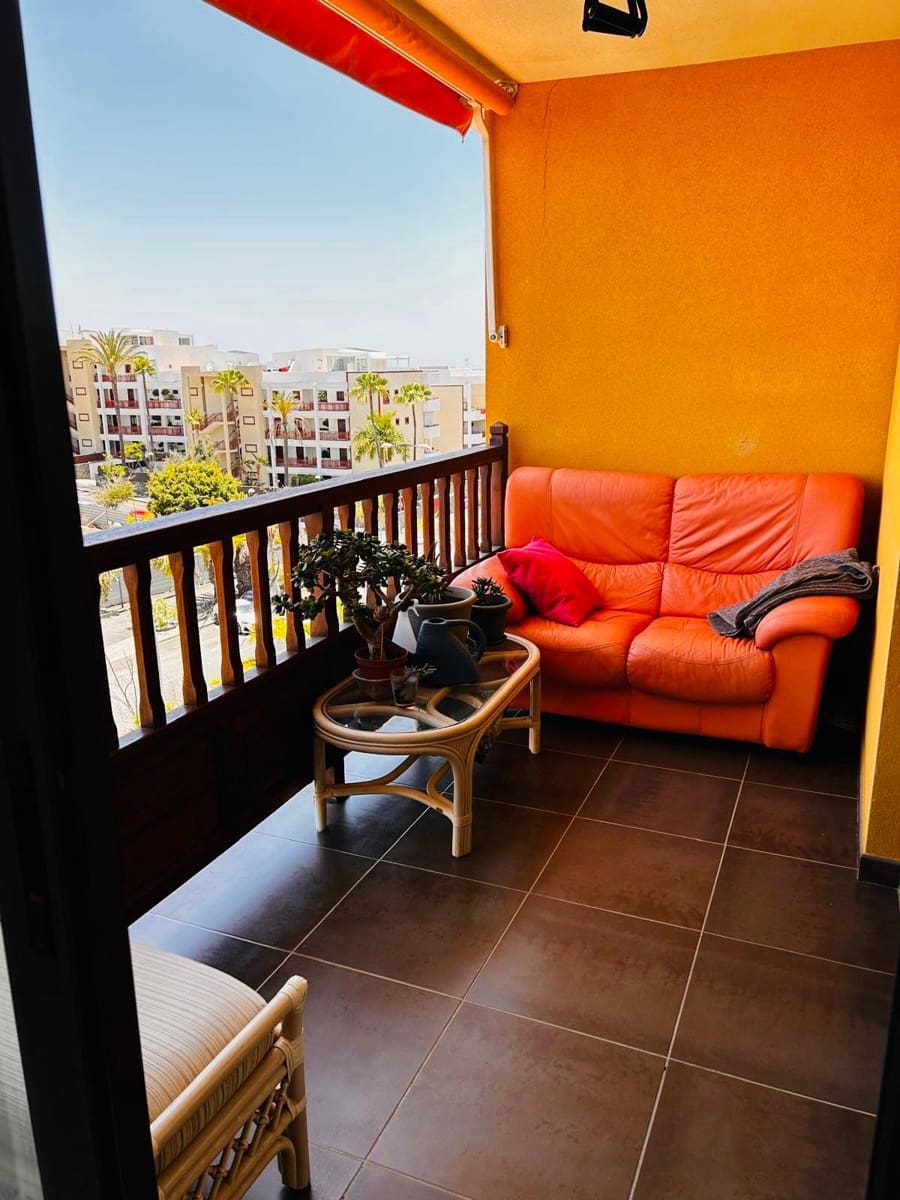 1 bedroom Apartment for sale in Palm-Mar with pool garage - € 279,000 (Ref: 9107673)