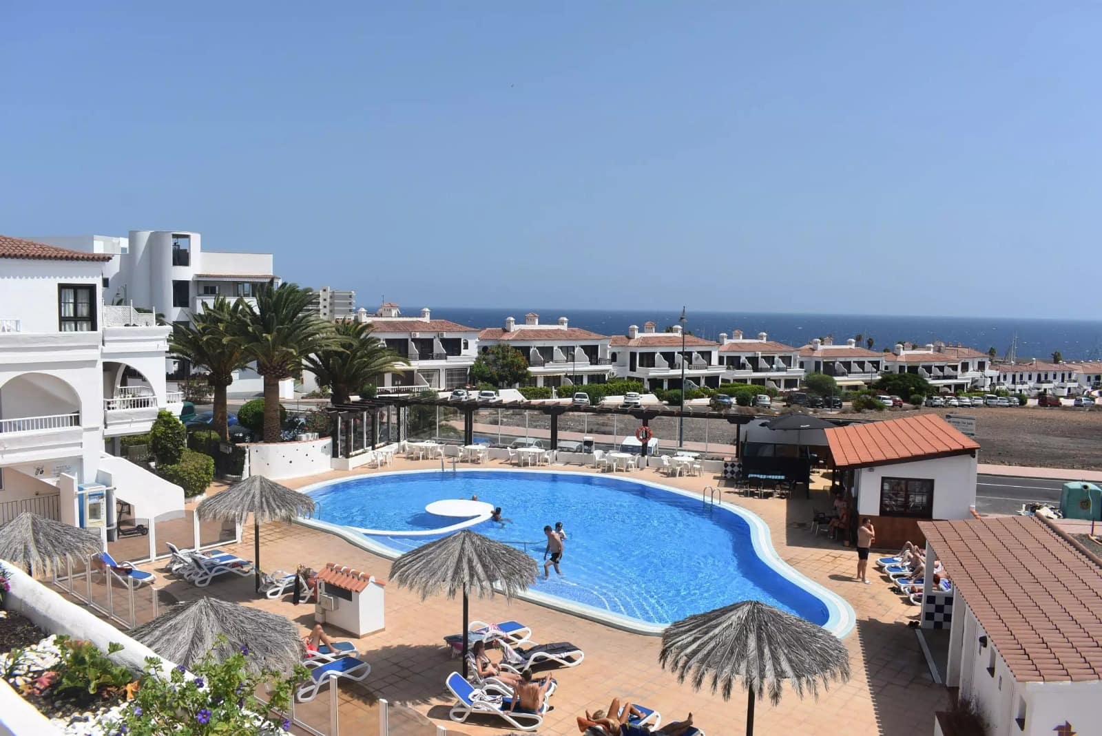 2 quarto Moradia em Banda para venda em San Miguel de Abona com piscina - 279 000 € (Ref: 9127492)