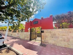 3 bedroom Apartment for rent in Costa Adeje with pool garage - € 3,500 (Ref: 9360421)