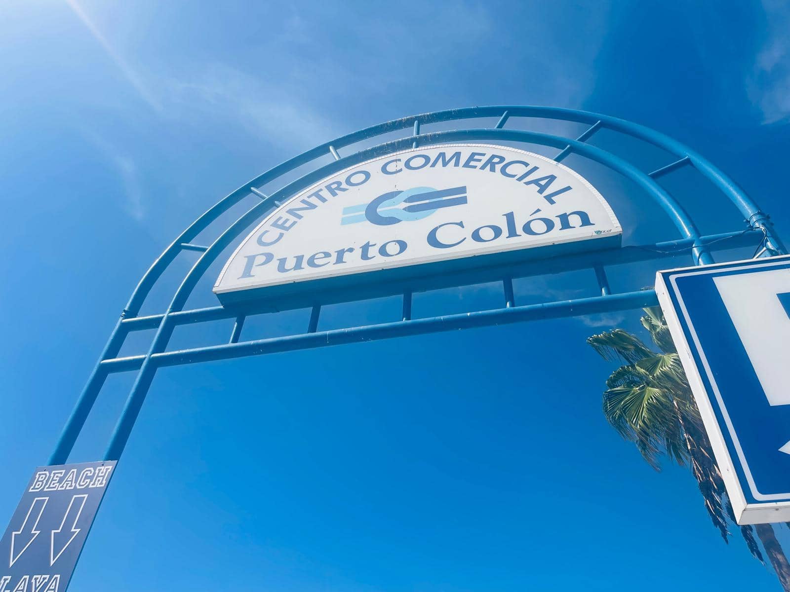 Restaurant/Bar til salgs i Puerto Colon - € 100 000 (Ref: 9369056)