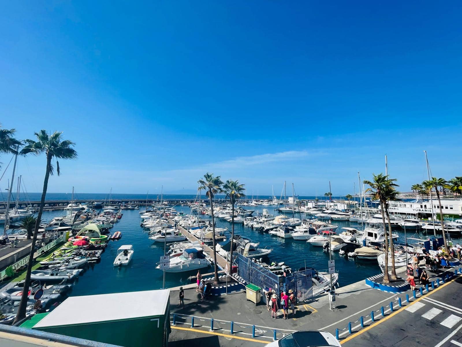 Restaurant/Bar til salgs i Puerto Colon - € 100 000 (Ref: 9369056)