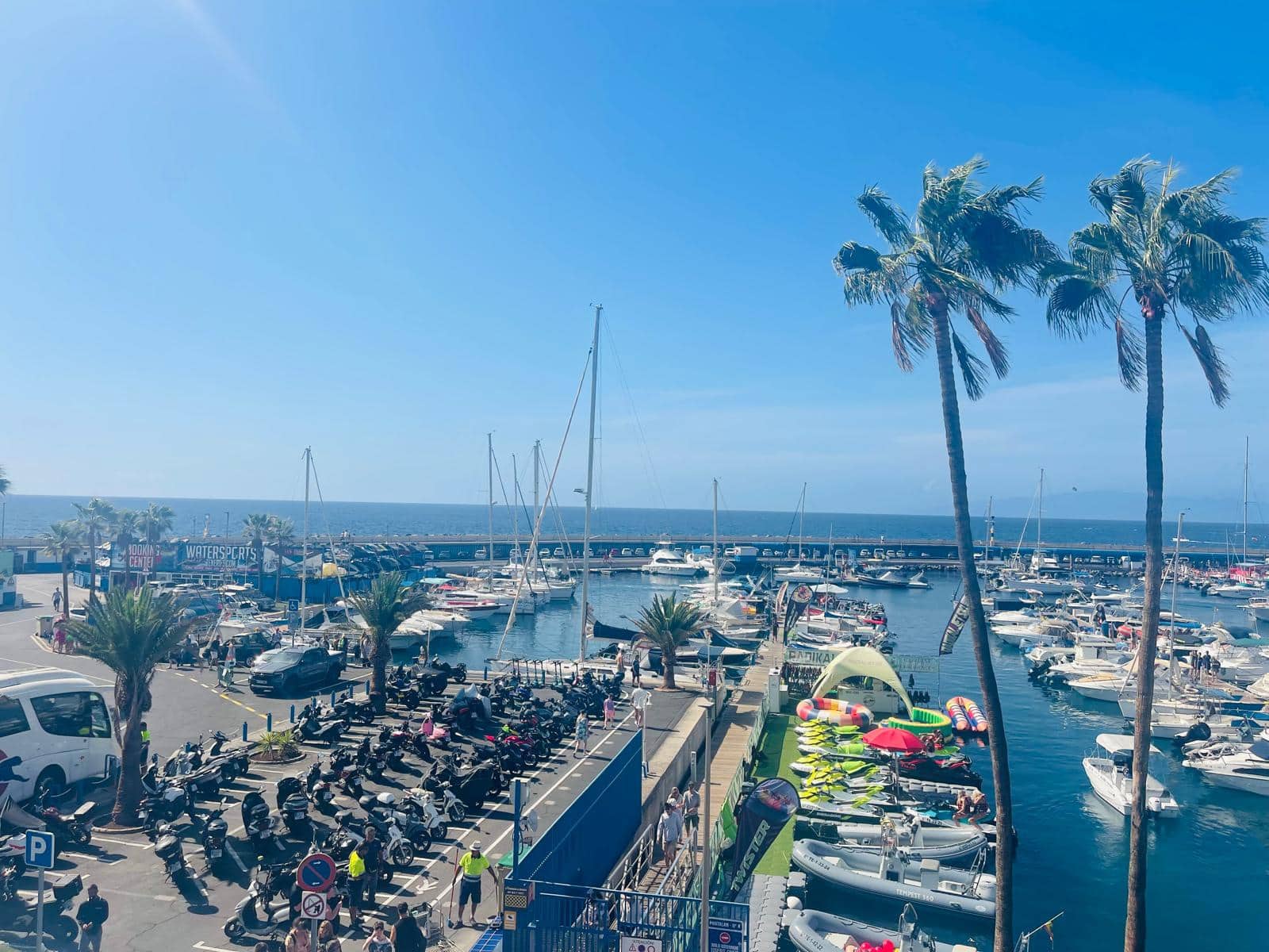 Restaurant/Bar til salgs i Puerto Colon - € 100 000 (Ref: 9369056)