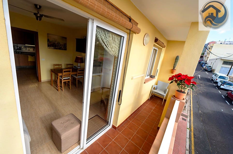 3 bedroom Apartment for sale in Arona - € 230,000 (Ref: 9487928)