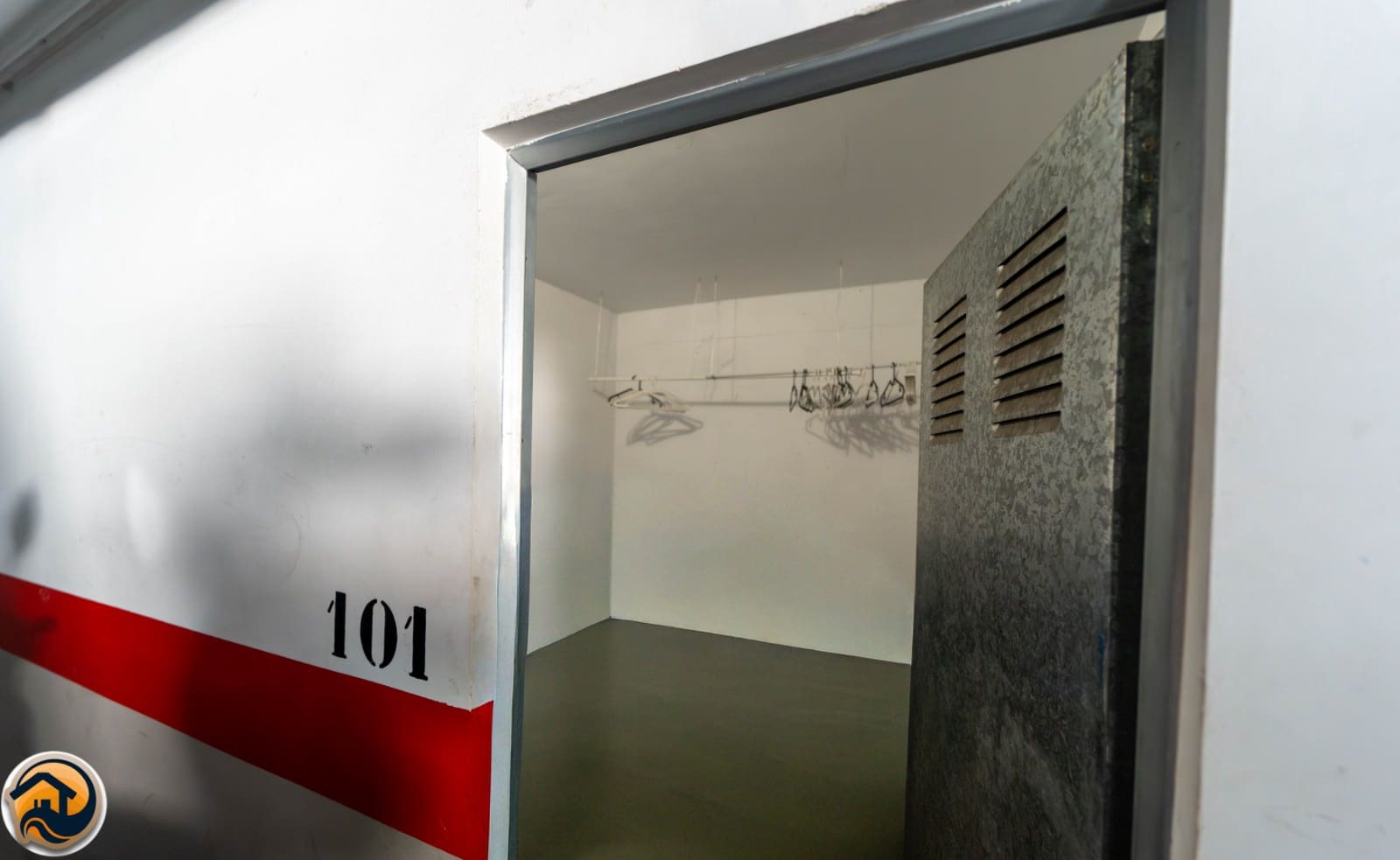 2 bedroom Apartment for sale in Palm-Mar with pool garage - € 350,000 (Ref: 9503322)