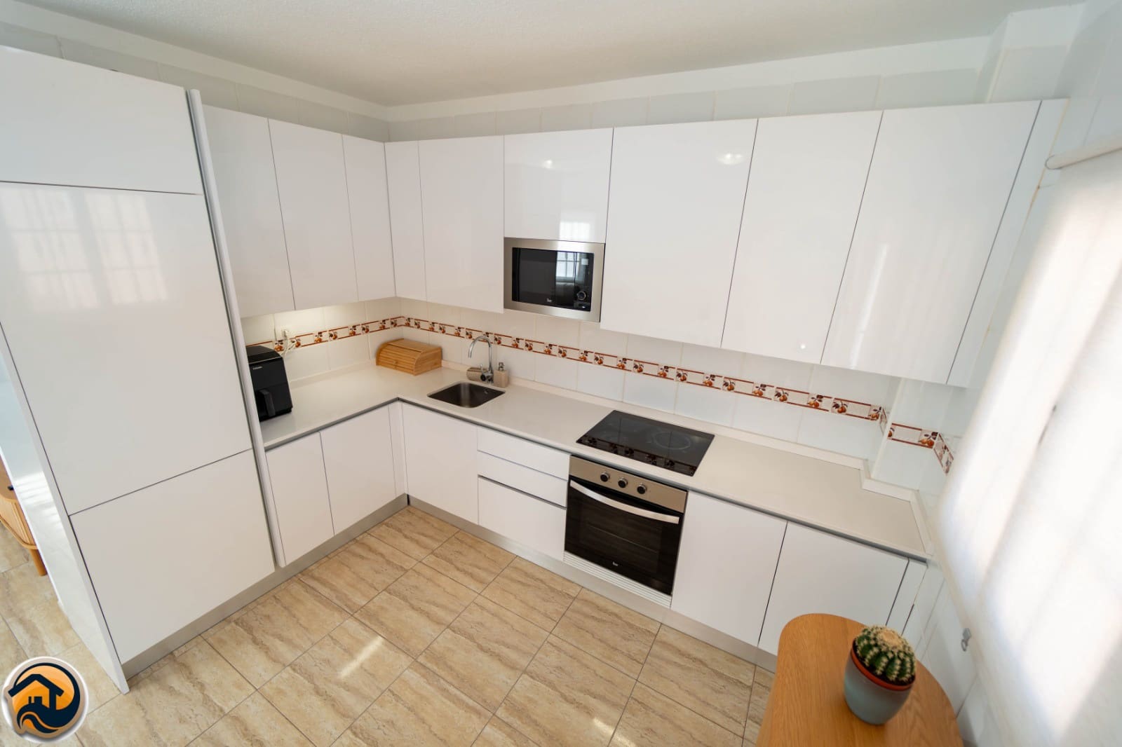 2 bedroom Apartment for sale in Palm-Mar with pool garage - € 350,000 (Ref: 9503322)