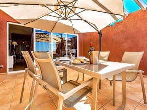 2 sypialnia Apartament na sprzedaż w Costa Adeje z basenem - 345 000 € (Ref: 9509437)