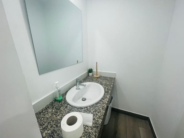 Empresa para venda em San Eugenio Bajo, Adeje - 65 000 € (Ref: 9563917)