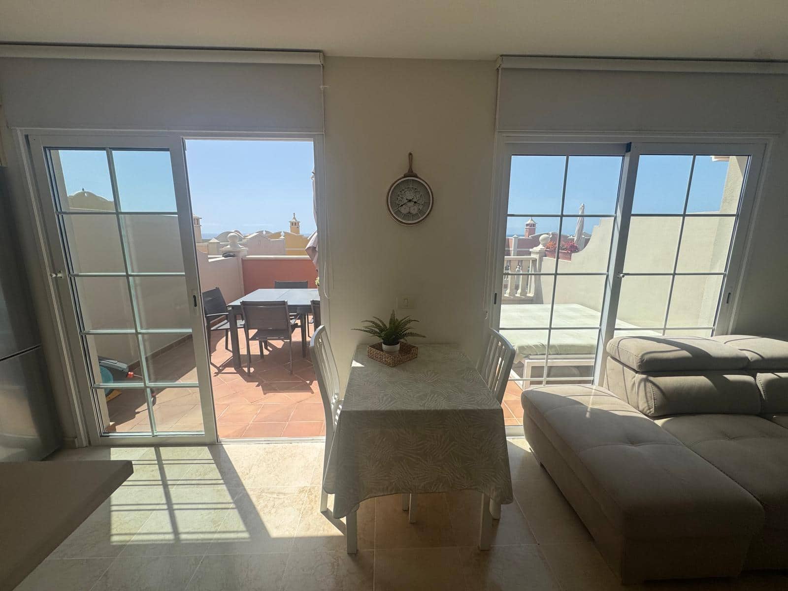 2 quarto Apartamento de Praia para arrendar em Arona com garagem - 1 700 € (Ref: 9793244)