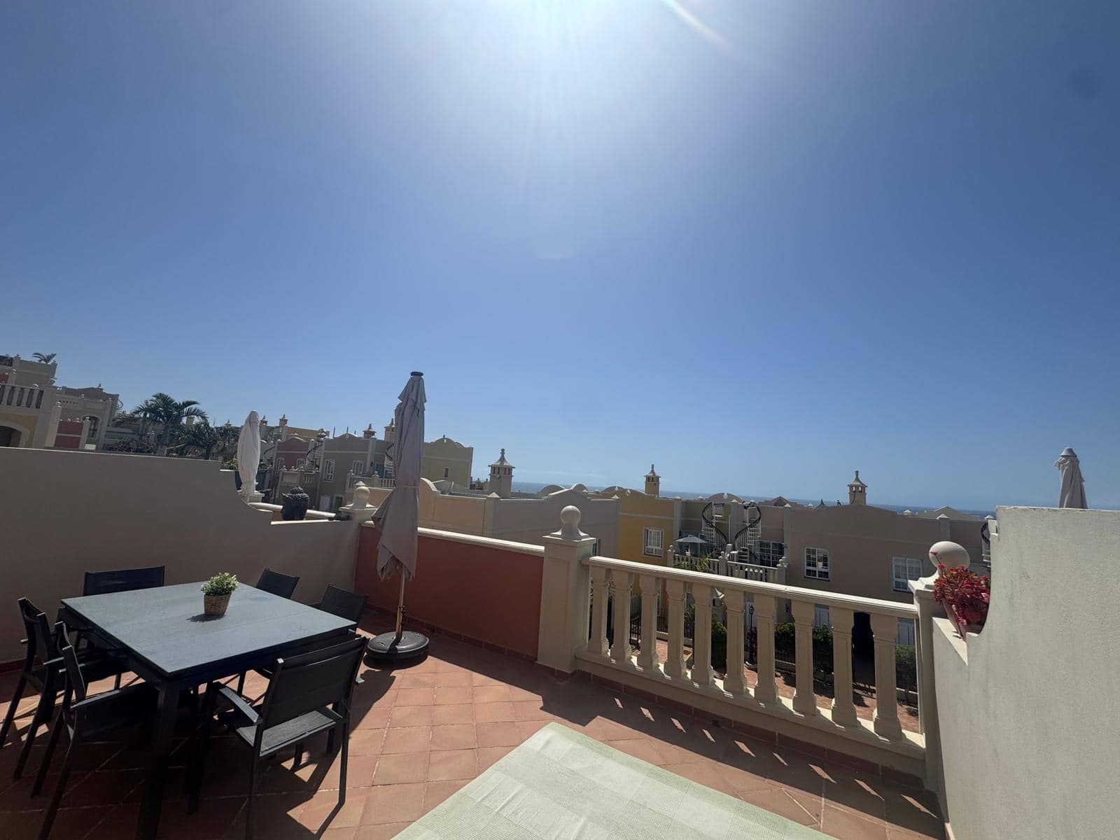 2 quarto Apartamento de Praia para arrendar em Arona com garagem - 1 700 € (Ref: 9793244)