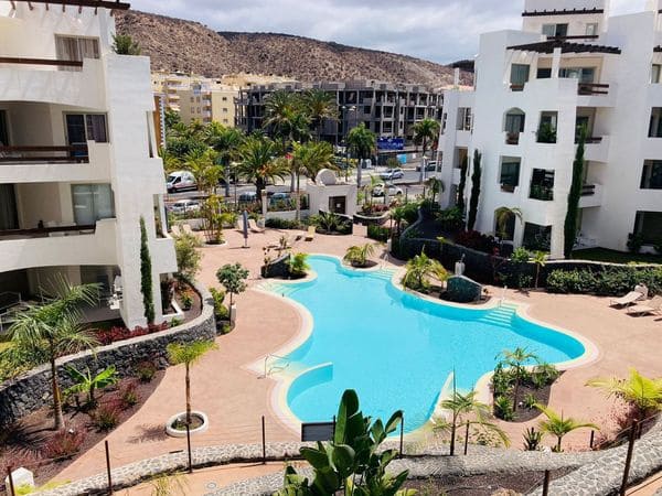 Apartamento de 1 habitación en Arona en alquiler con garaje - 1.500 € (Ref: 9814996)