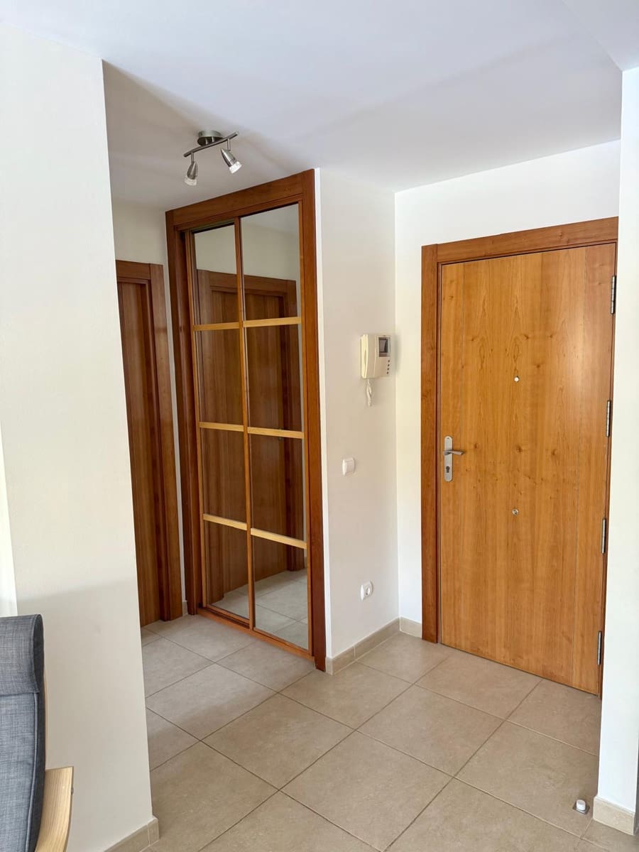 Apartamento de 1 habitación en Arona en alquiler con garaje - 1.250 € (Ref: 9815022)