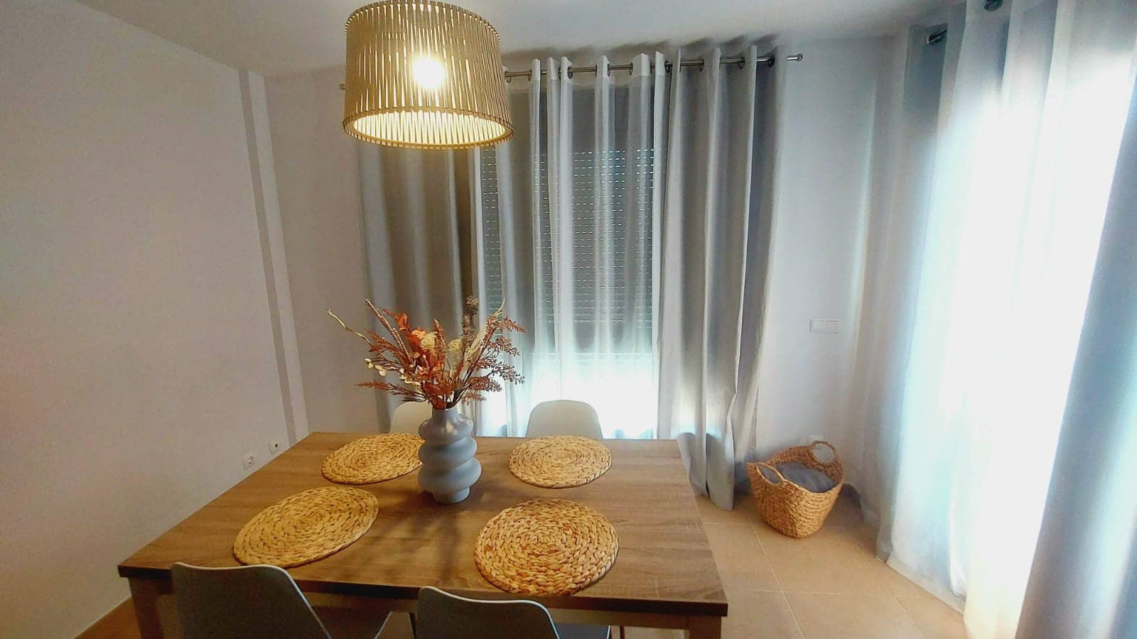 Apartamento de 1 habitación en Arona en alquiler con garaje - 1.300 € (Ref: 9815072)