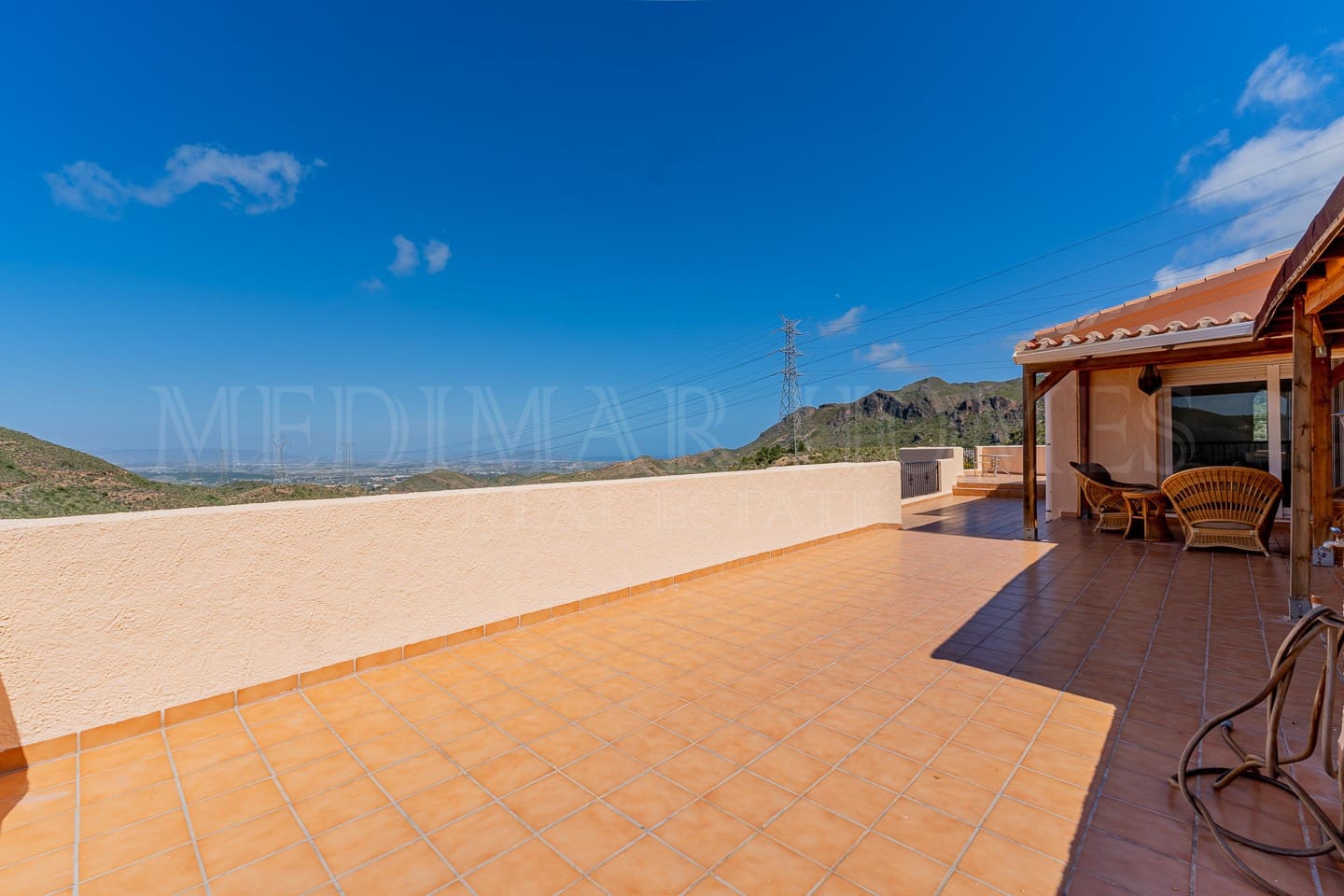 4 bedroom Villa for sale in Turre with garage - € 349,950 (Ref: 9141902)