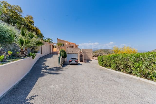 4 camera da letto Villa in vendita in Turre con garage - 349.950 € (Rif: 9141902)