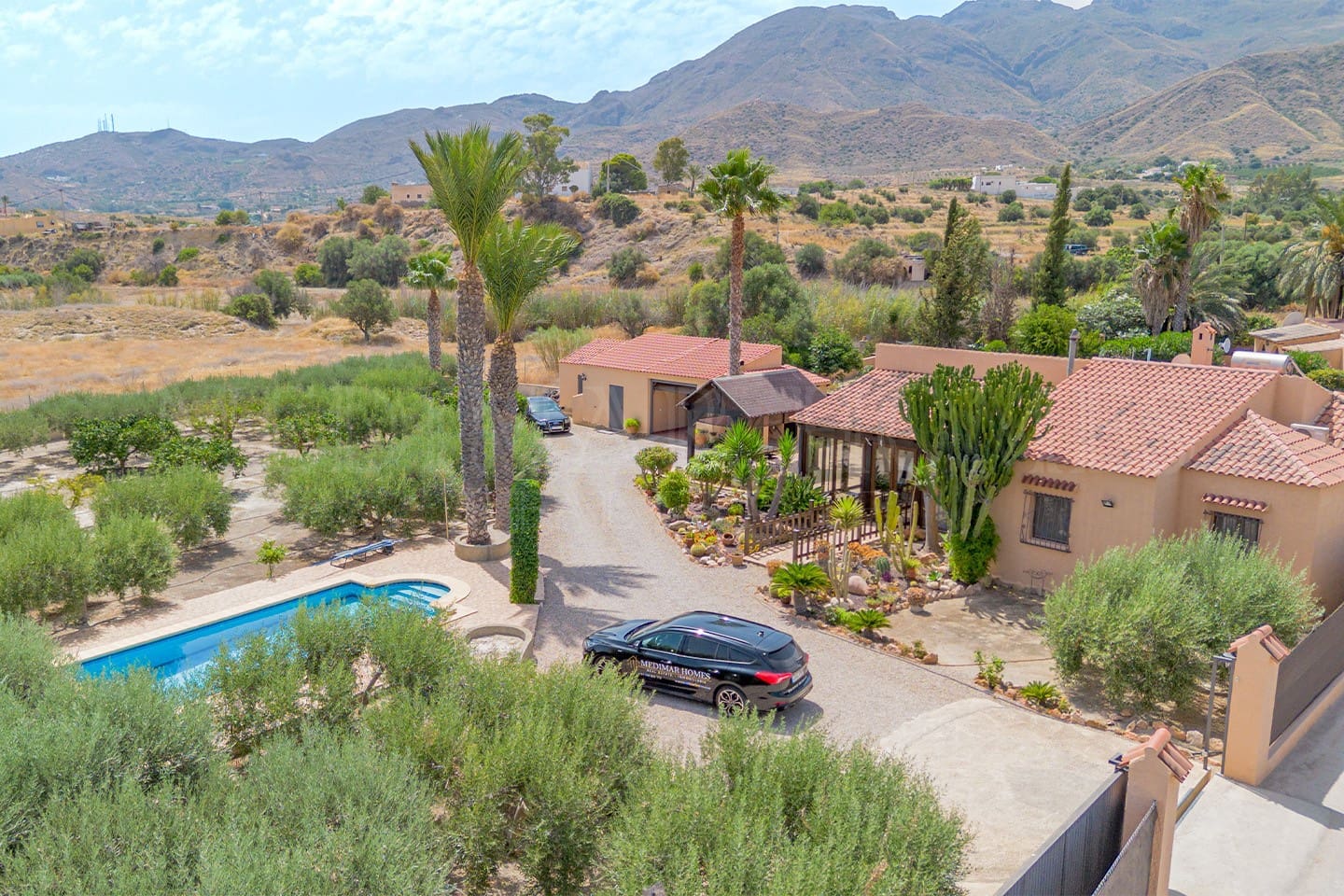 3 soveværelse Villa til salg i Mojacar med swimmingpool garage - € 398.000 (Ref: 9145778)