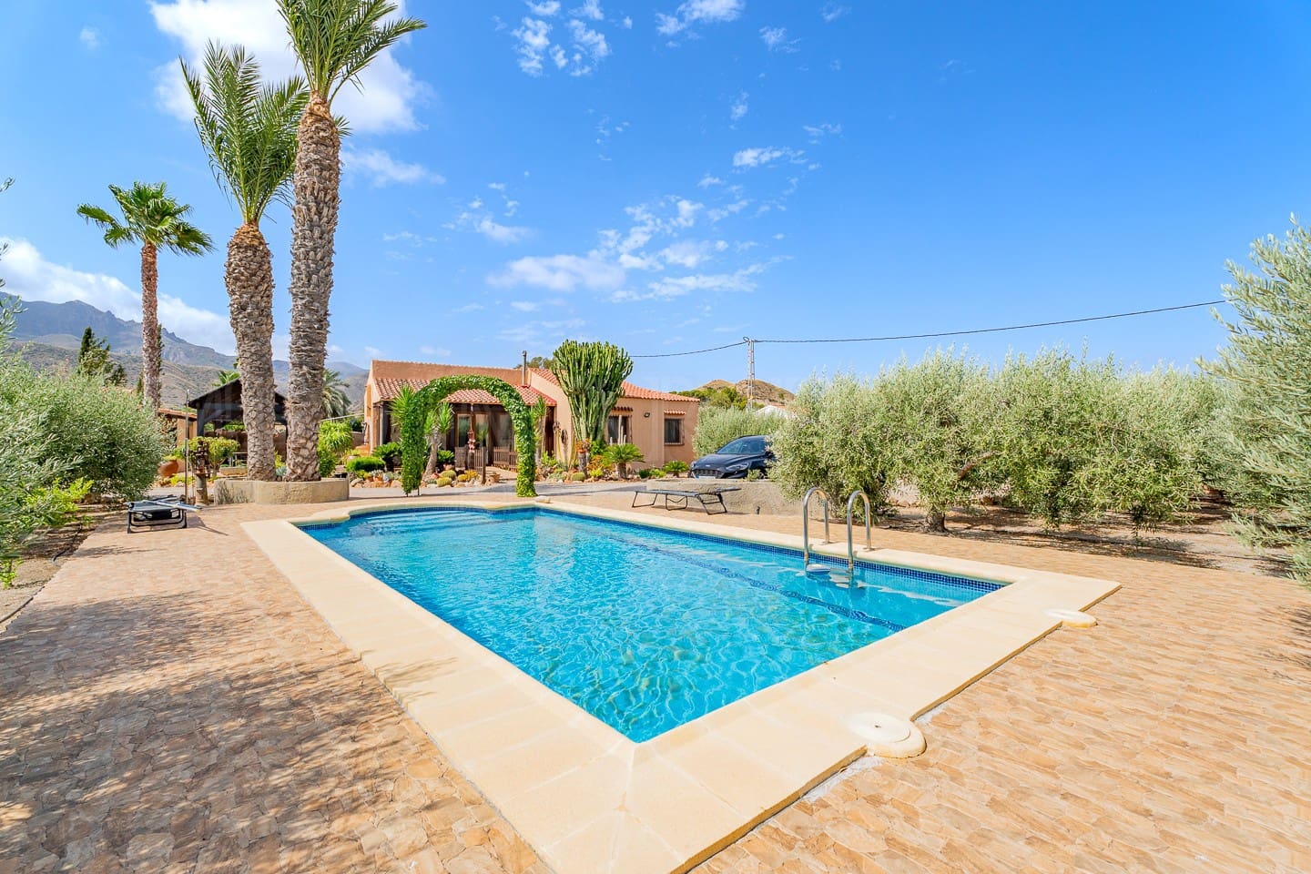 3 soveværelse Villa til salg i Mojacar med swimmingpool garage - € 398.000 (Ref: 9145778)