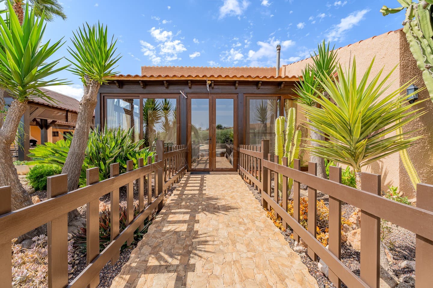 3 soveværelse Villa til salg i Mojacar med swimmingpool garage - € 398.000 (Ref: 9145778)