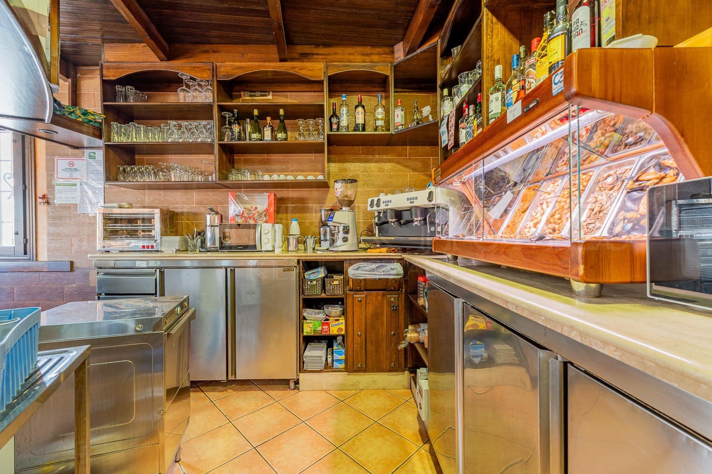 Restaurant/Bar til salg i Los Gallardos - € 199.950 (Ref: 9201607)