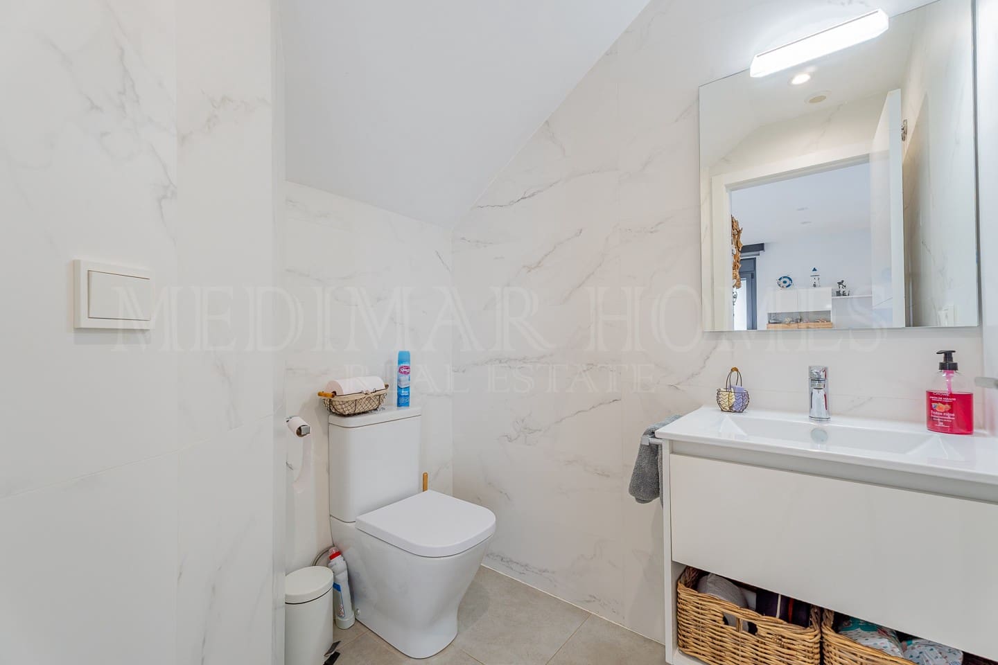 3 sypialnia Dom blizniak na sprzedaż w San Juan de los Terreros z basenem garażem - 299 999 € (Ref: 9307040)