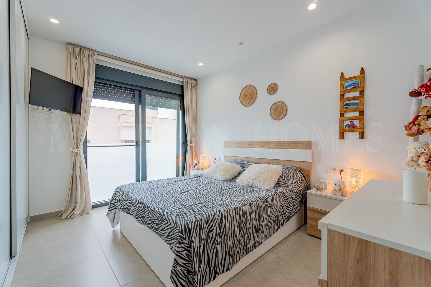 3 sypialnia Dom blizniak na sprzedaż w San Juan de los Terreros z basenem garażem - 299 999 € (Ref: 9307040)