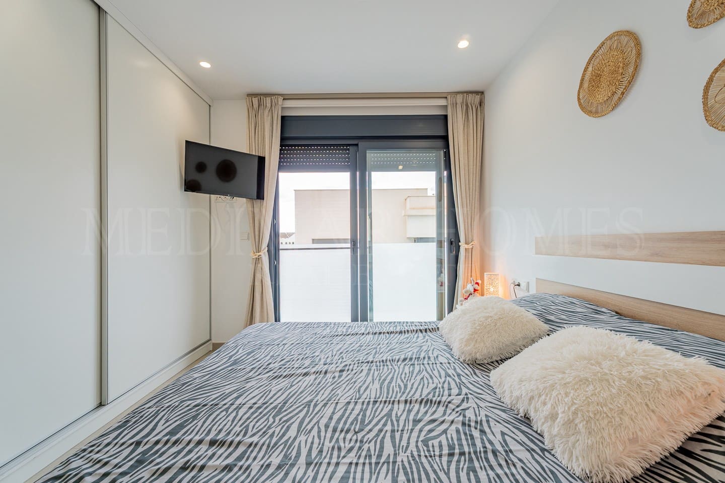 3 sypialnia Dom blizniak na sprzedaż w San Juan de los Terreros z basenem garażem - 299 999 € (Ref: 9307040)