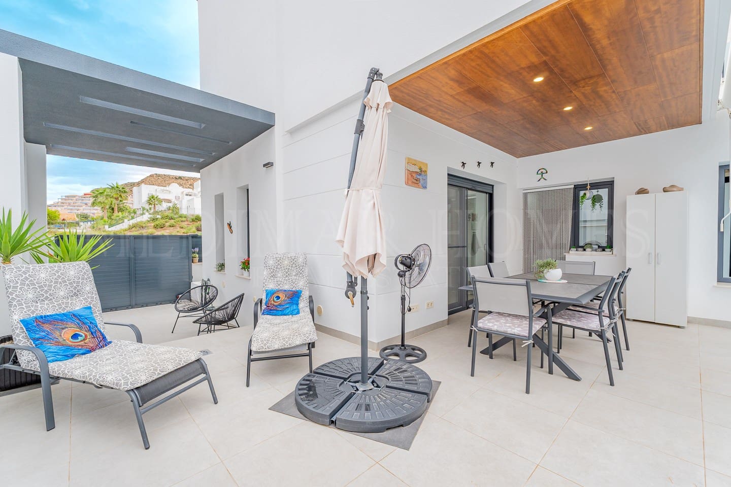 3 sypialnia Dom blizniak na sprzedaż w San Juan de los Terreros z basenem garażem - 299 999 € (Ref: 9307040)