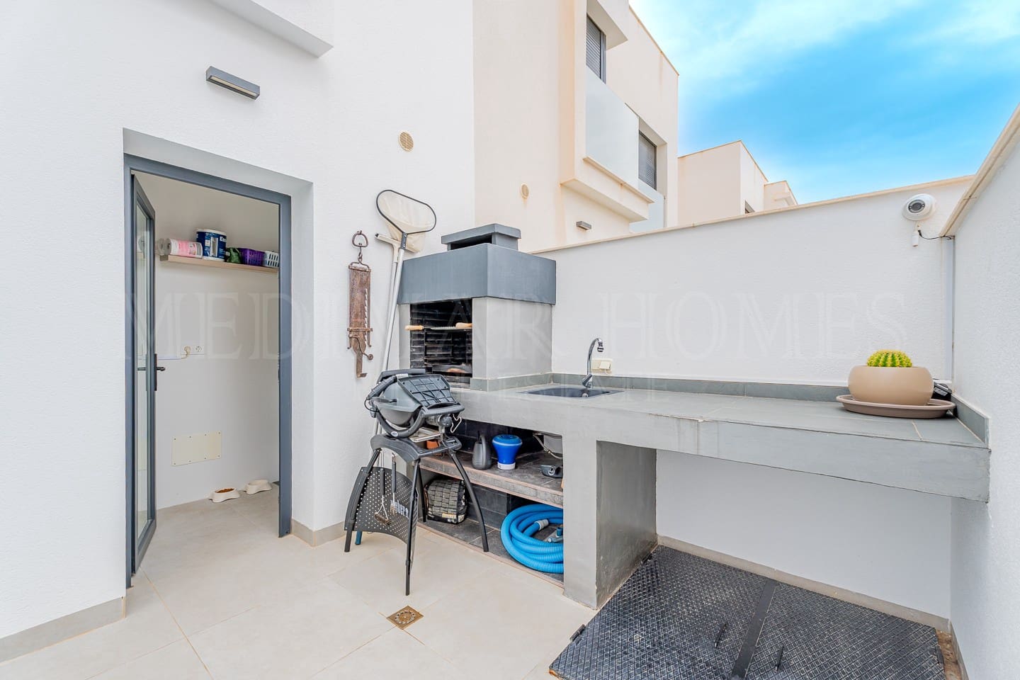 3 sypialnia Dom blizniak na sprzedaż w San Juan de los Terreros z basenem garażem - 299 999 € (Ref: 9307040)