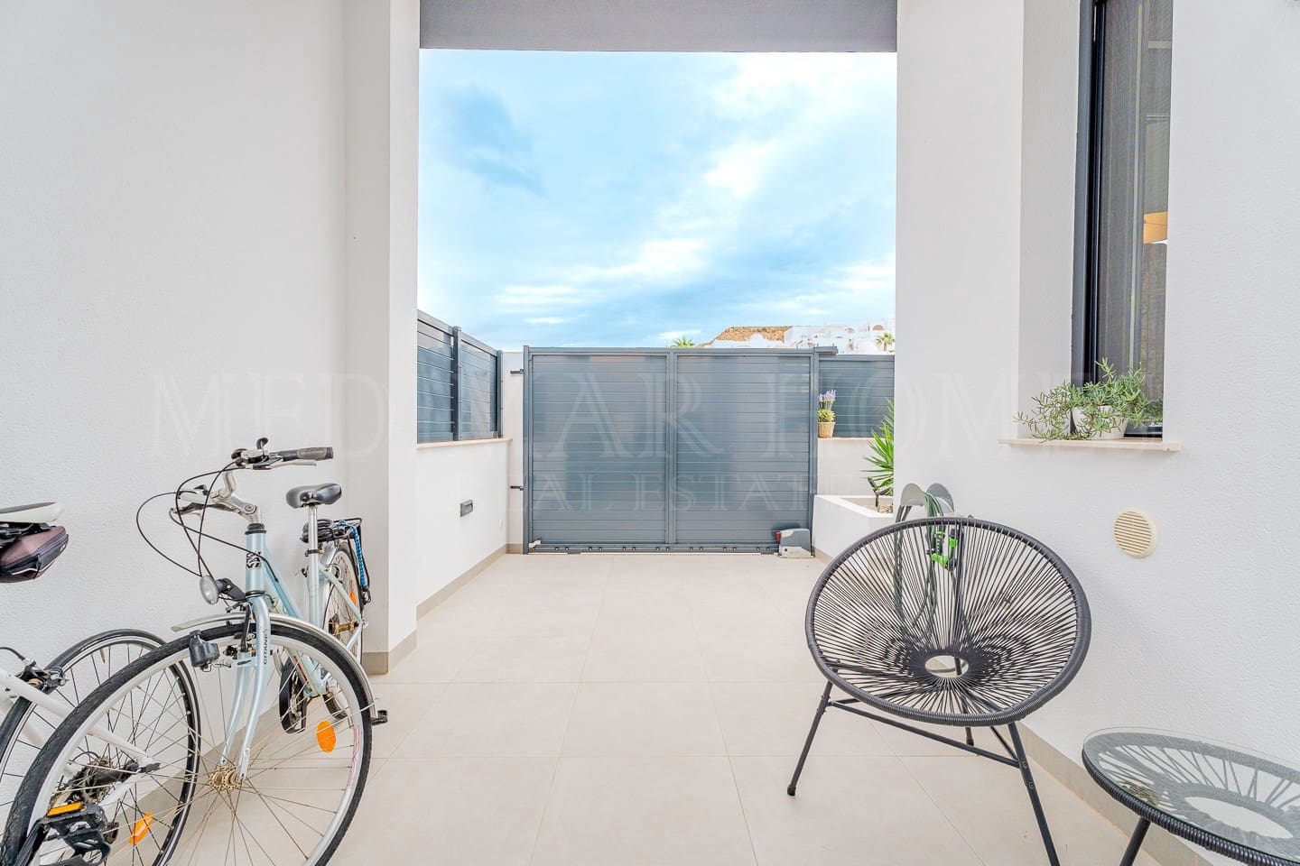 3 sypialnia Dom blizniak na sprzedaż w San Juan de los Terreros z basenem garażem - 299 999 € (Ref: 9307040)