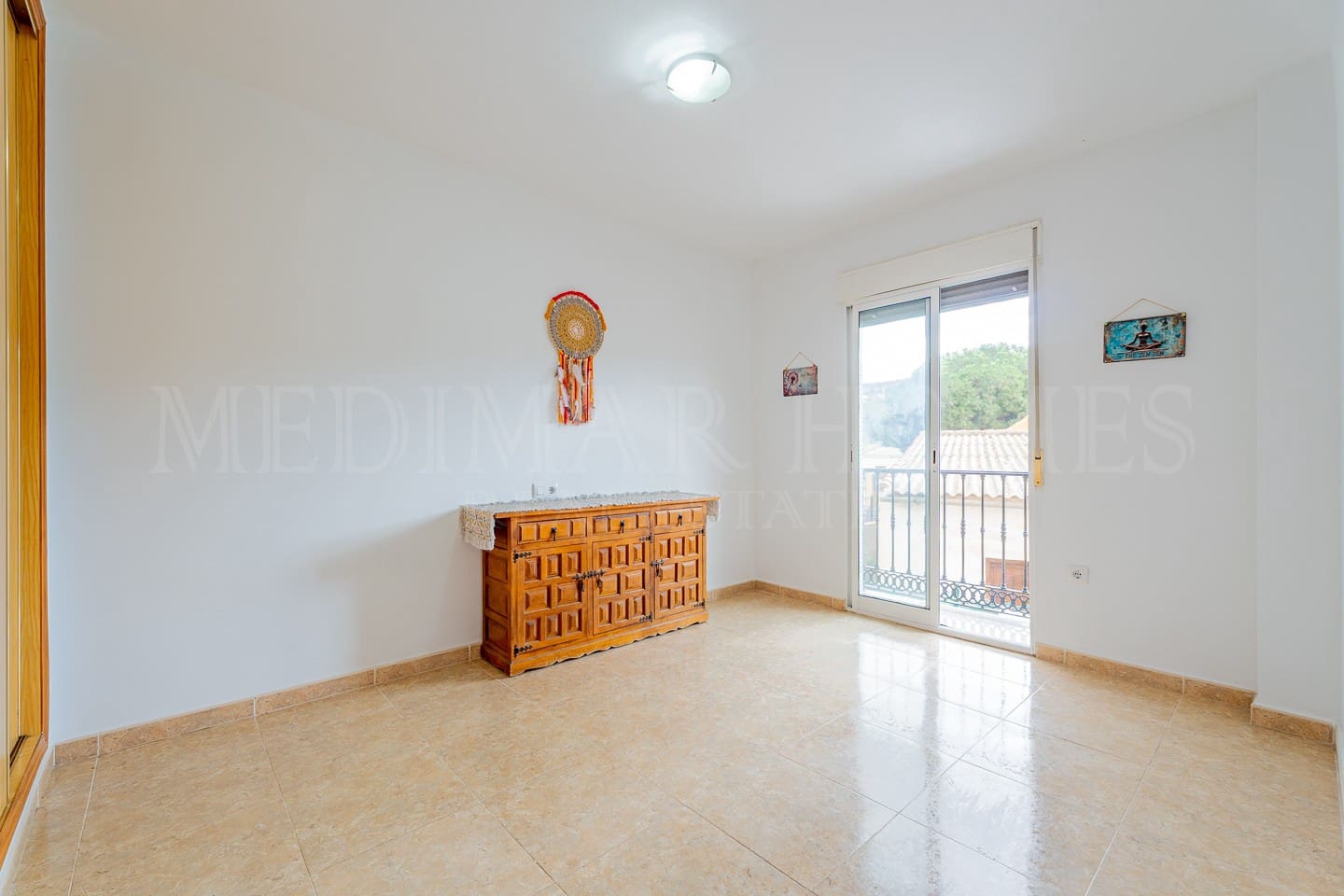 3 bedroom Townhouse for sale in Las Herrerias with garage - € 129,950 (Ref: 9311183)