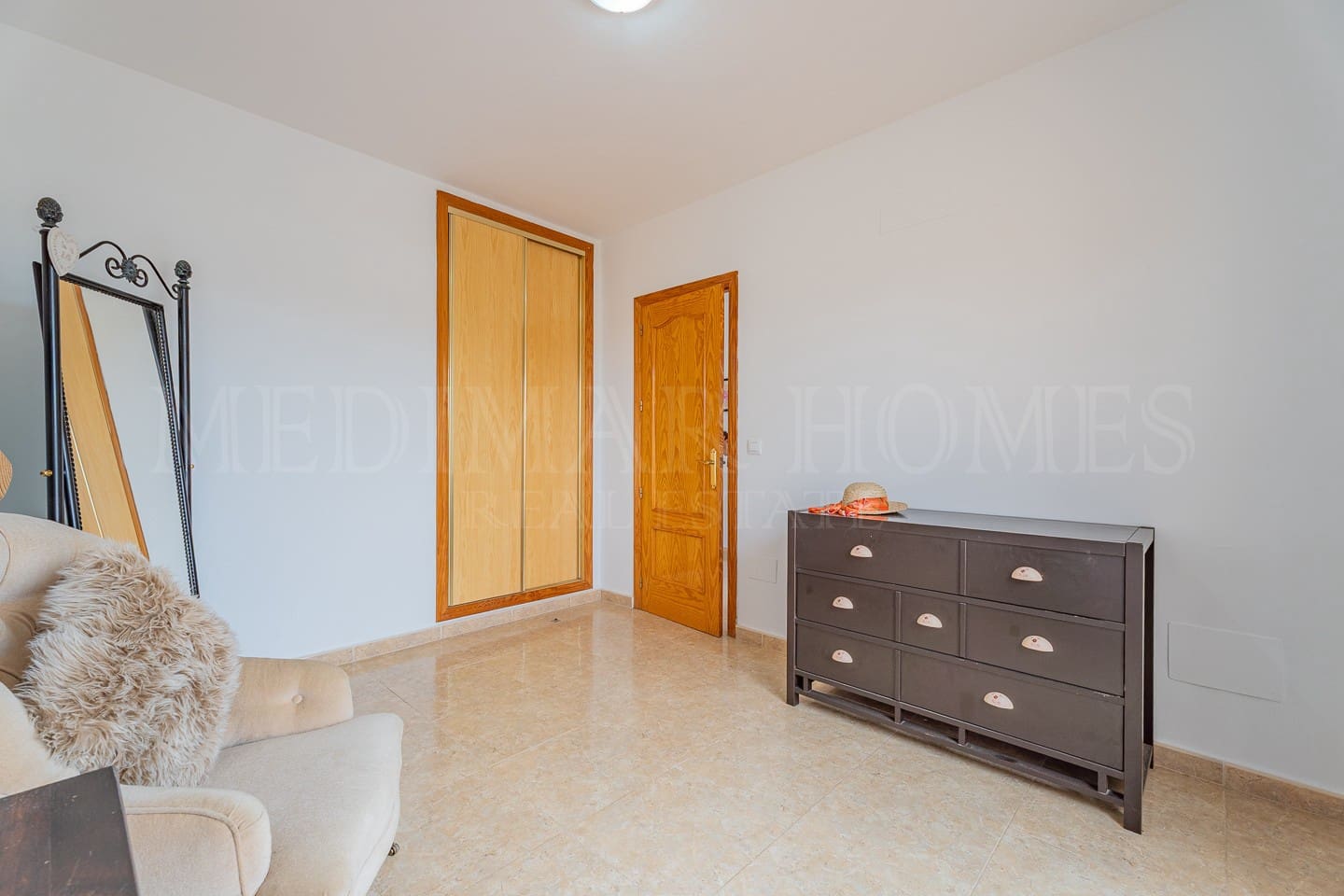 3 bedroom Townhouse for sale in Las Herrerias with garage - € 129,950 (Ref: 9311183)