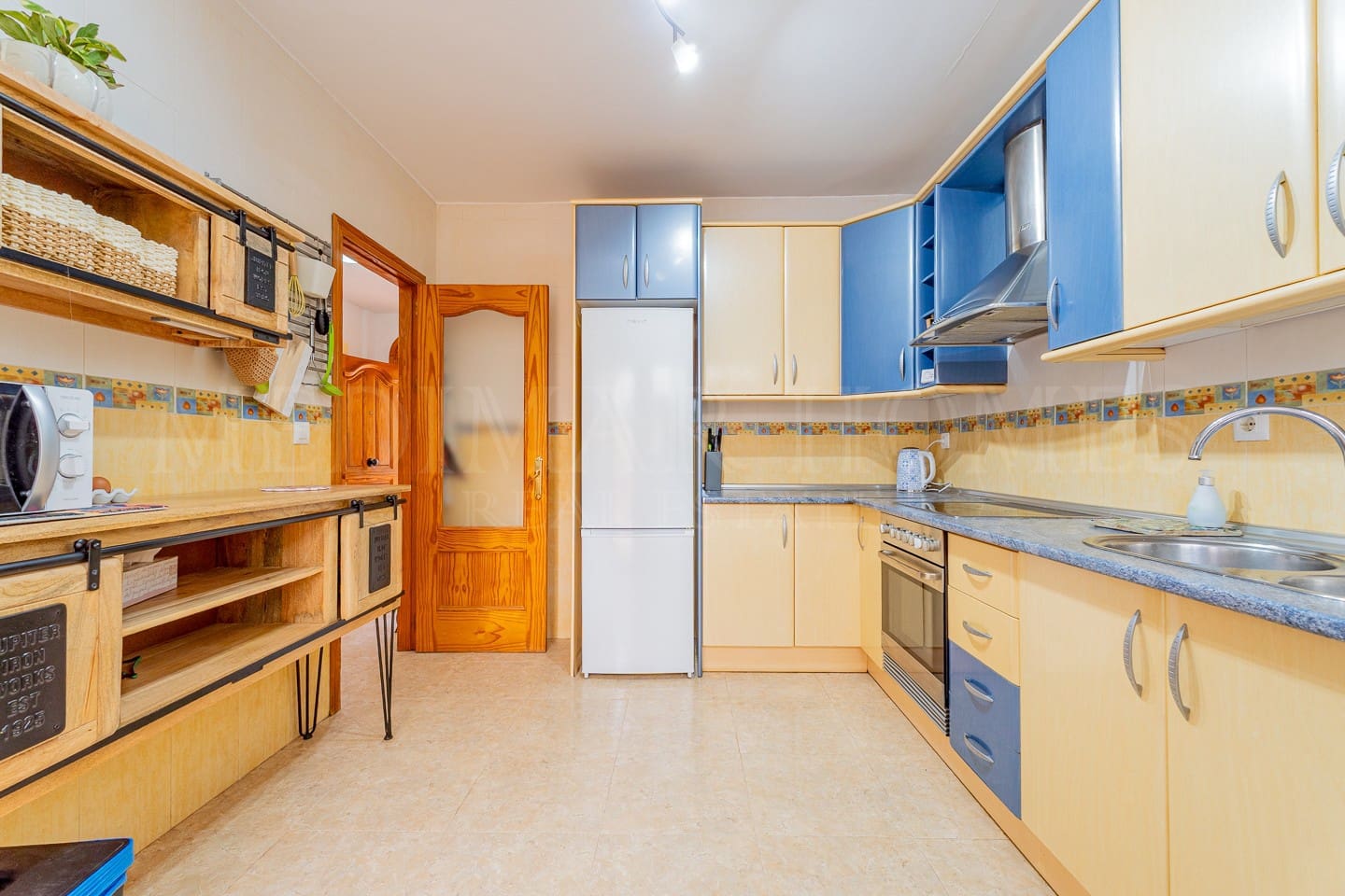 3 bedroom Townhouse for sale in Las Herrerias with garage - € 129,950 (Ref: 9311183)