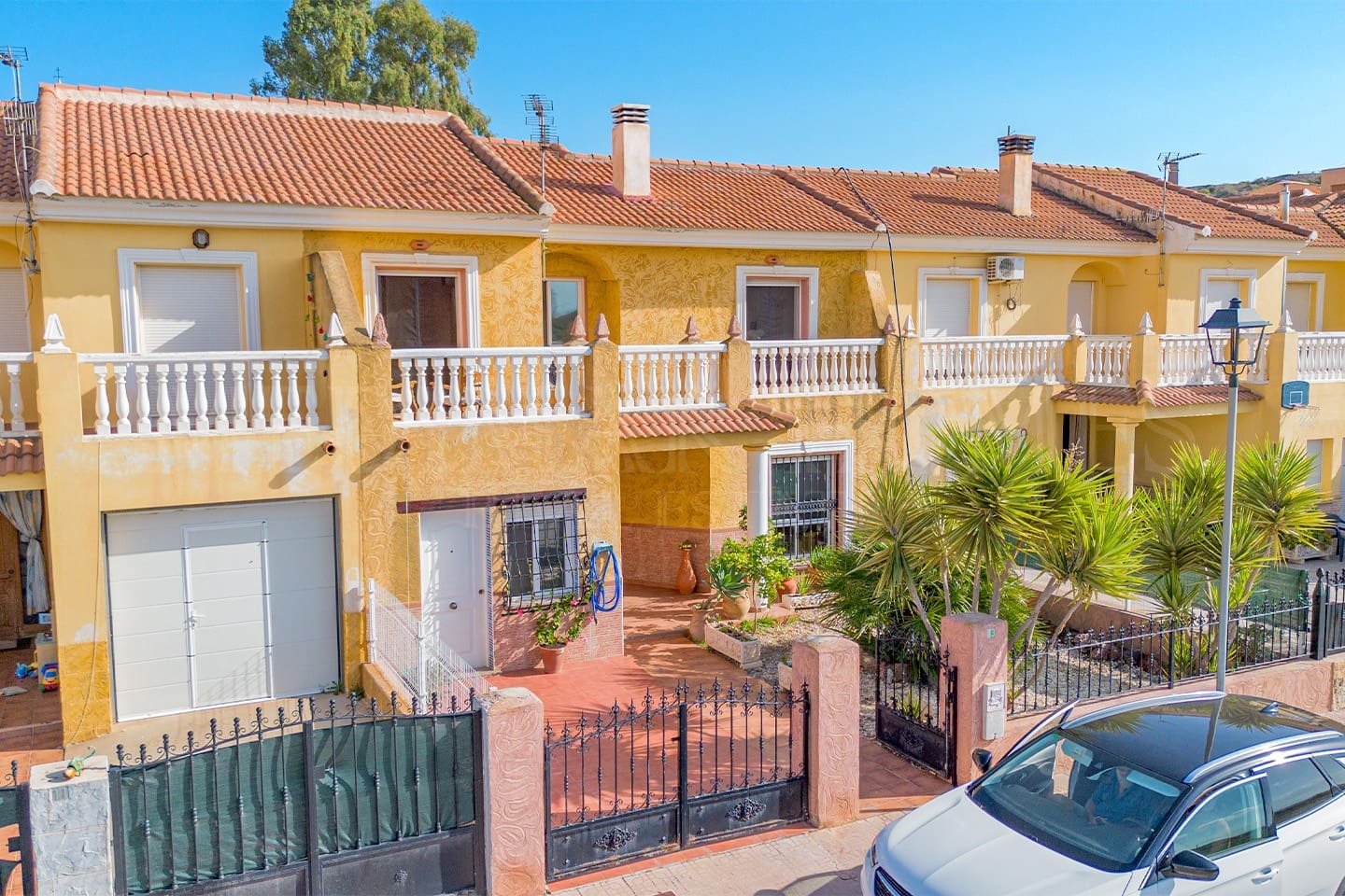 3 bedroom Townhouse for sale in Las Herrerias with garage - € 129,950 (Ref: 9311183)