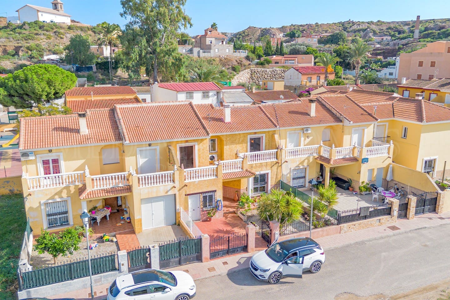 3 bedroom Townhouse for sale in Las Herrerias with garage - € 129,950 (Ref: 9311183)