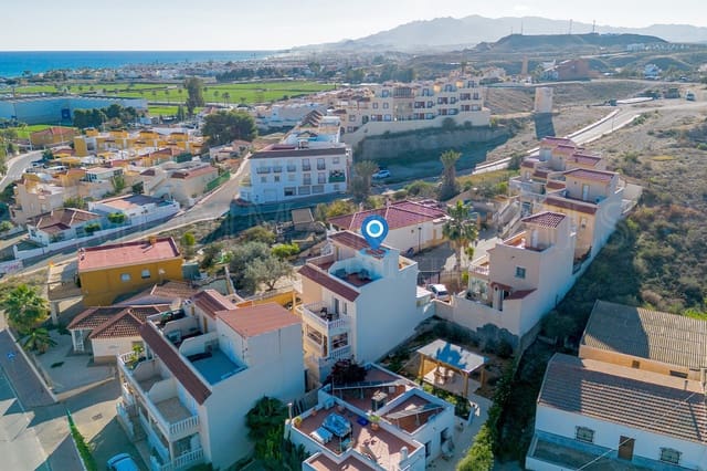 3 quarto Casa em Banda para venda em Palomares, Cuevas del Almanzora com garagem - 185 000 € (Ref: 9431730)