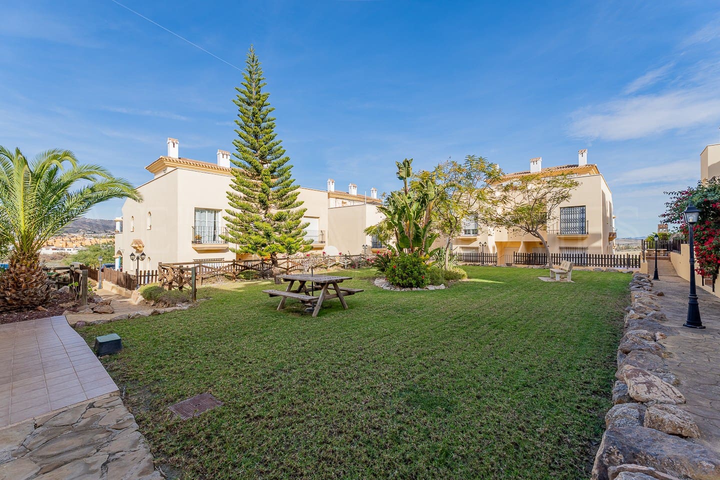 2 Zimmer Apartment zu verkaufen in Los Gallardos mit Pool Garage - 139.000 € (Ref: 9537371)