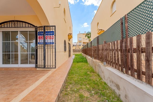 2 Zimmer Apartment zu verkaufen in Los Gallardos mit Pool Garage - 139.000 € (Ref: 9537371)