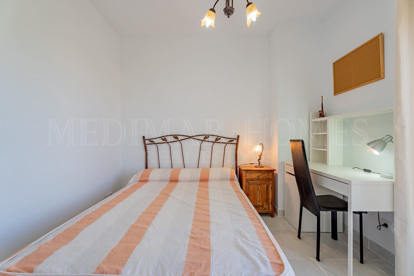 Apartamento de 2 habitaciones en Vera en venta con piscina garaje - 235.000 € (Ref: 9618061)