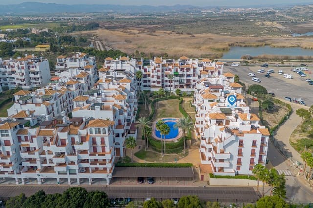 2 soveværelse Lejlighed til salg i El Playazo, Vera med swimmingpool garage - € 235.000 (Ref: 9618061)