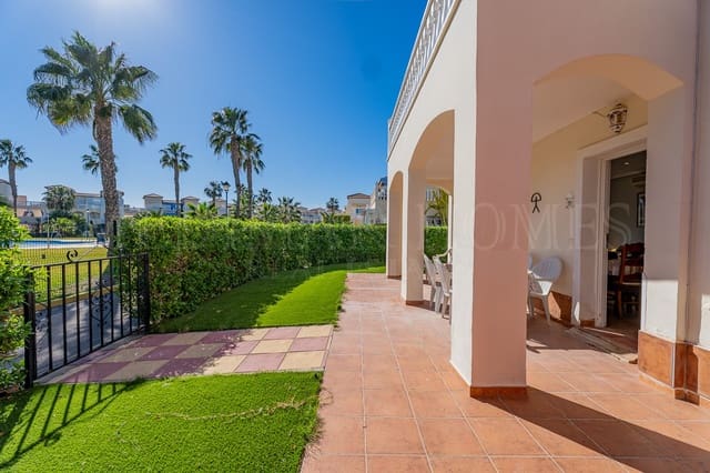 1 slaapkamer Appartement te koop in Vera Playa Naturista, Vera met zwembad - € 184.950 (Ref: 9618629)