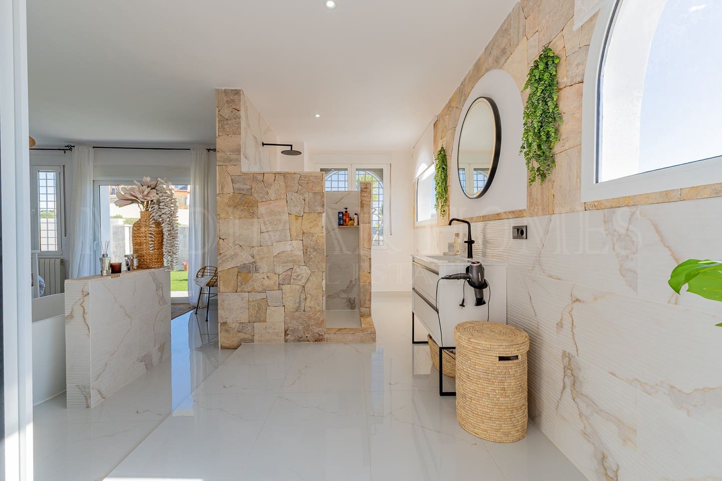 4 Zimmer Villa zu verkaufen in Palomares mit Garage - 455.000 € (Ref: 9669286)