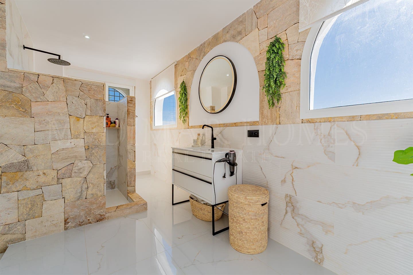 4 Zimmer Villa zu verkaufen in Palomares mit Garage - 455.000 € (Ref: 9669286)