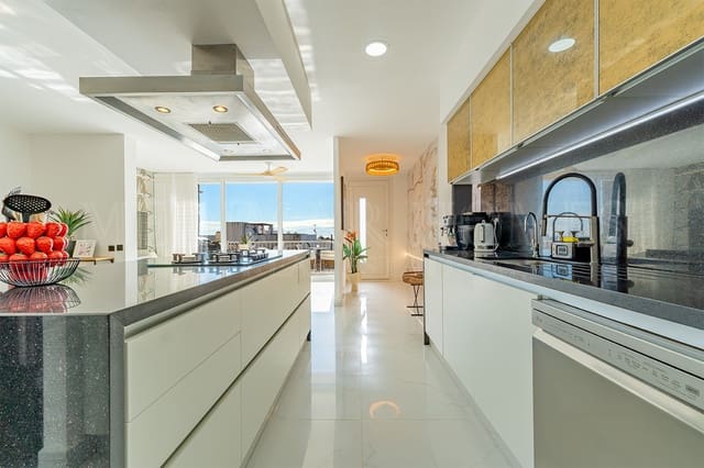 4 bedroom Villa for sale in Palomares, Cuevas del Almanzora with garage - € 455,000 (Ref: 9669286)