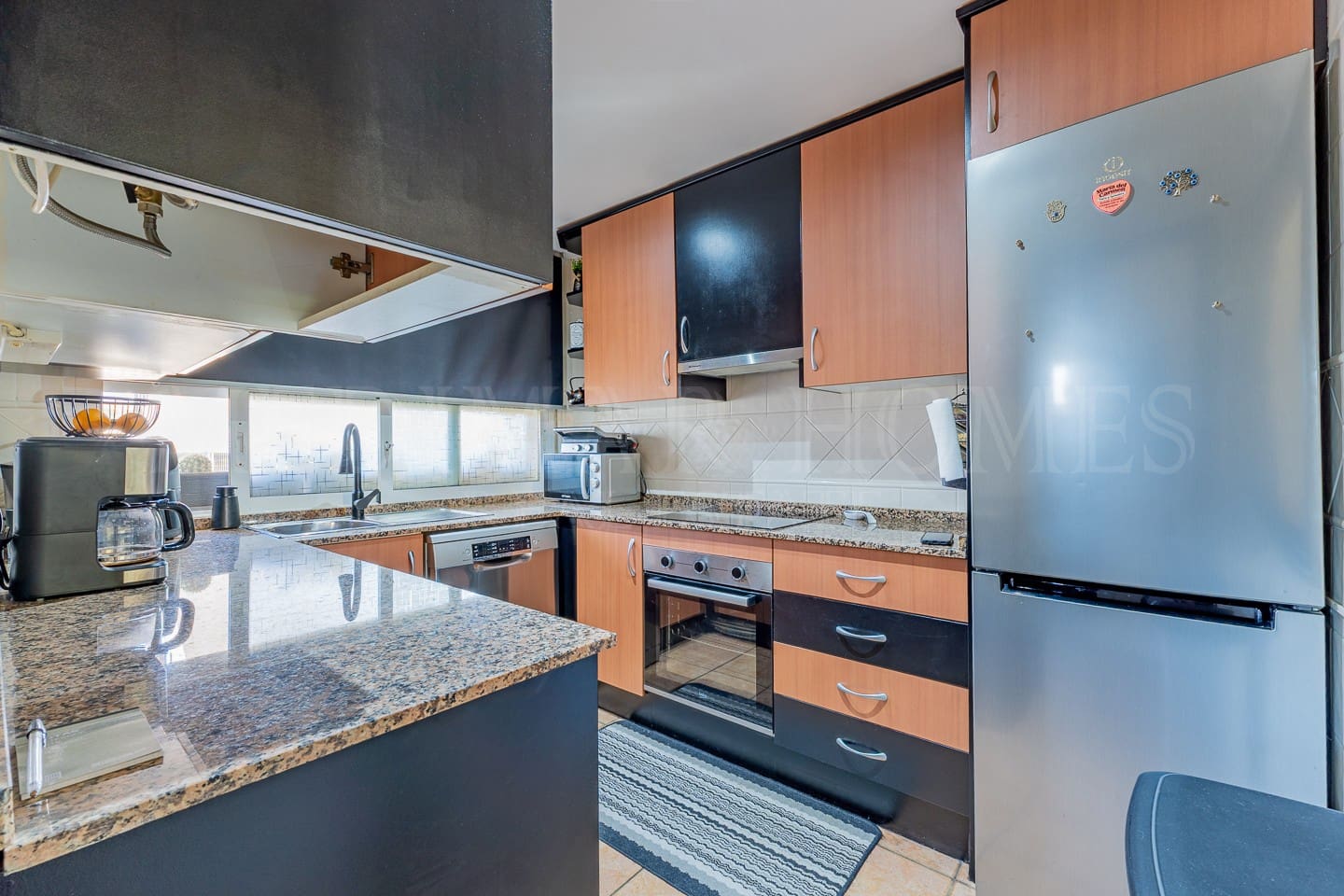 Apartamento de 2 habitaciones en Vera en venta con piscina garaje - 195.000 € (Ref: 9674742)