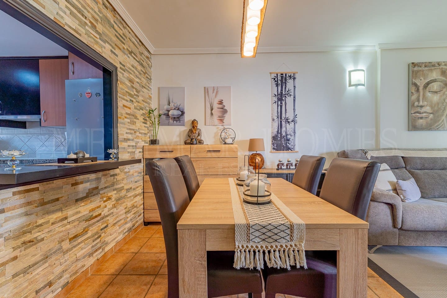 Apartamento de 2 habitaciones en Vera en venta con piscina garaje - 195.000 € (Ref: 9674742)