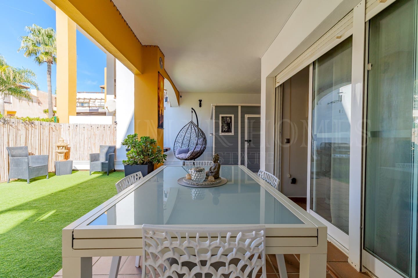 Apartamento de 2 habitaciones en Vera en venta con piscina garaje - 195.000 € (Ref: 9674742)