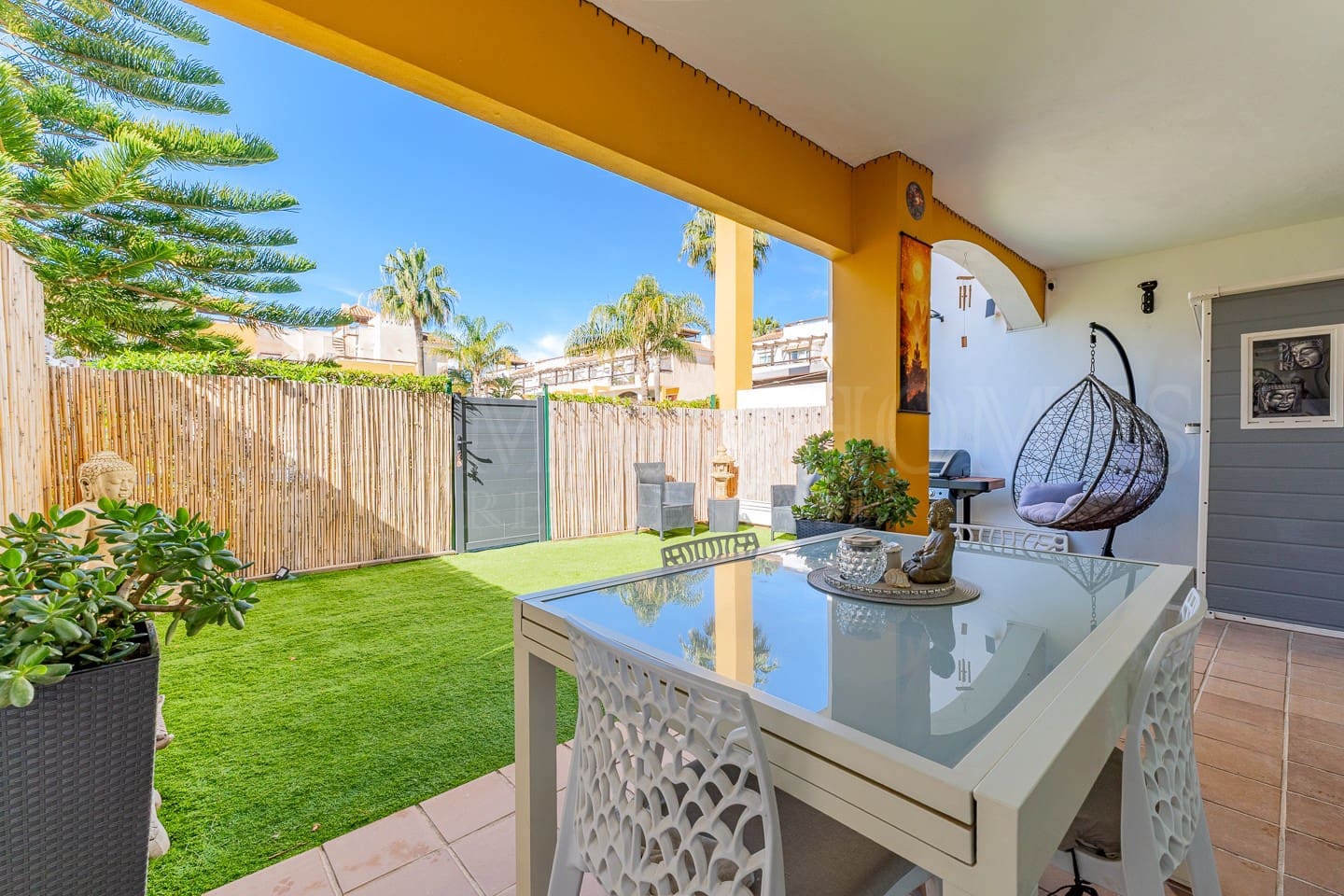 Apartamento de 2 habitaciones en Vera en venta con piscina garaje - 195.000 € (Ref: 9674742)