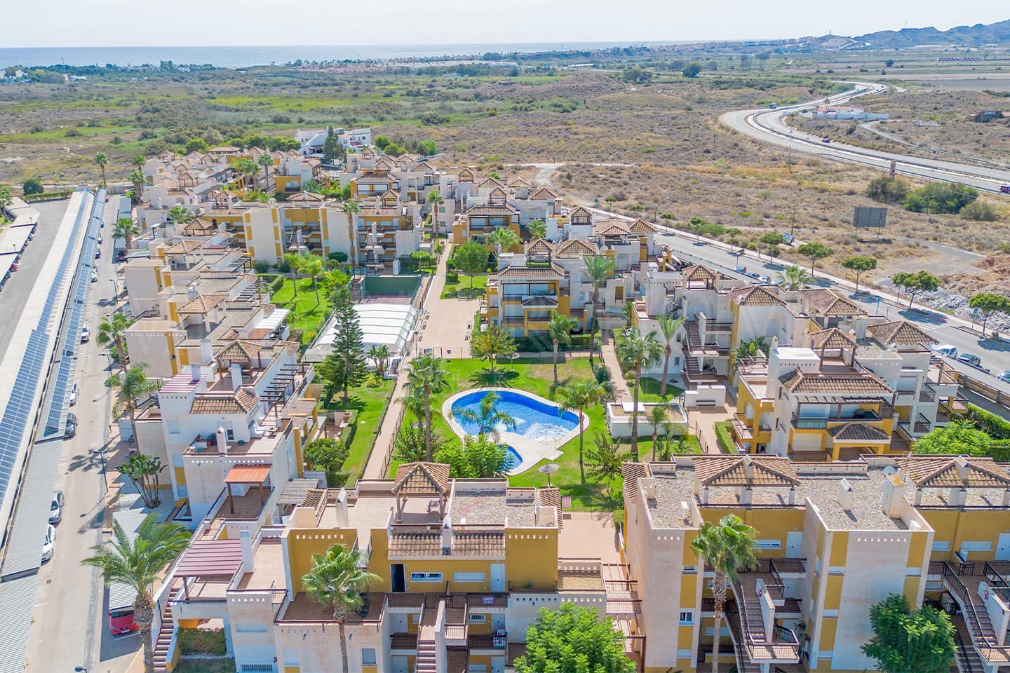 Apartamento de 2 habitaciones en Vera en venta con piscina garaje - 195.000 € (Ref: 9674742)