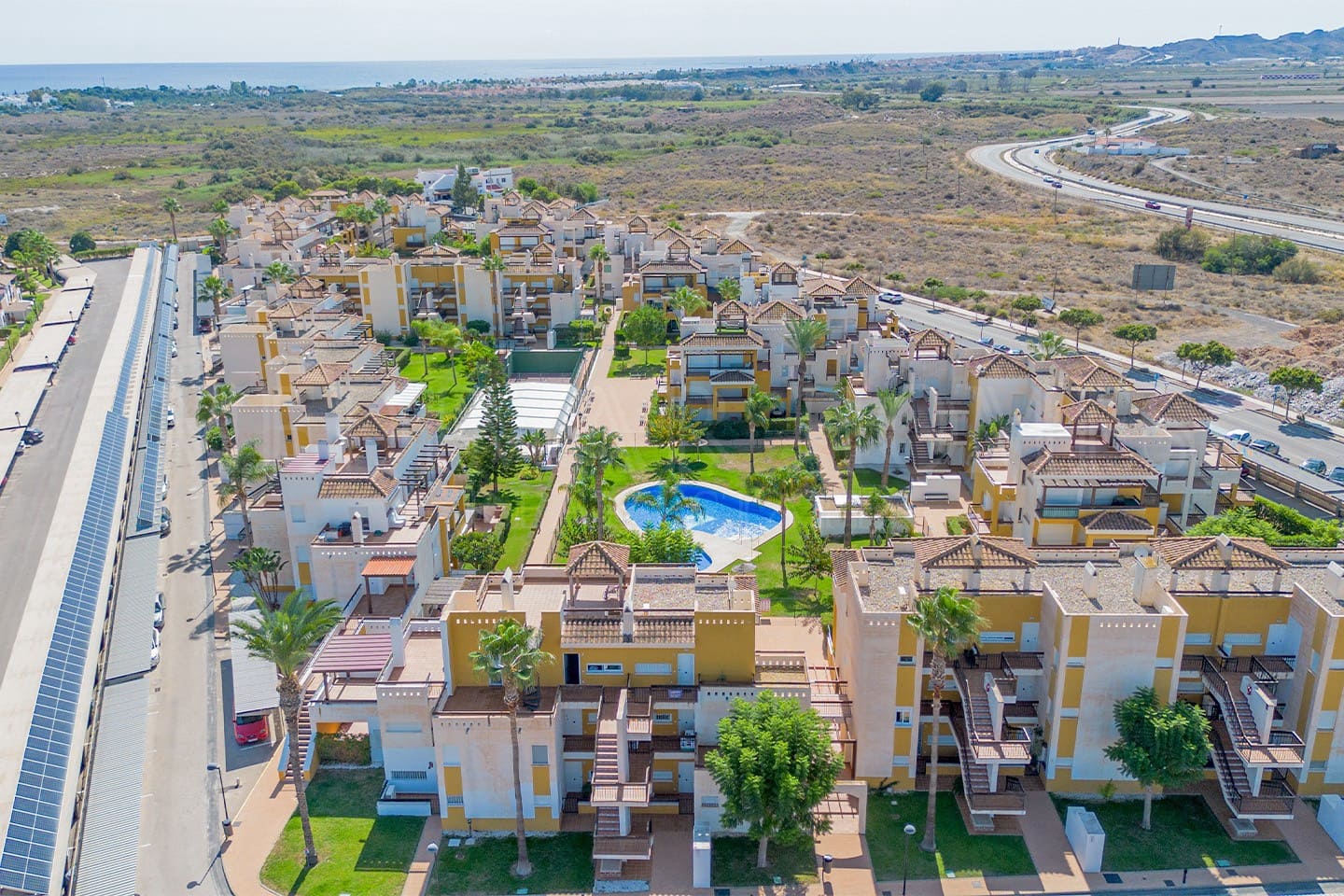 Apartamento de 2 habitaciones en Vera en venta con piscina garaje - 195.000 € (Ref: 9674742)